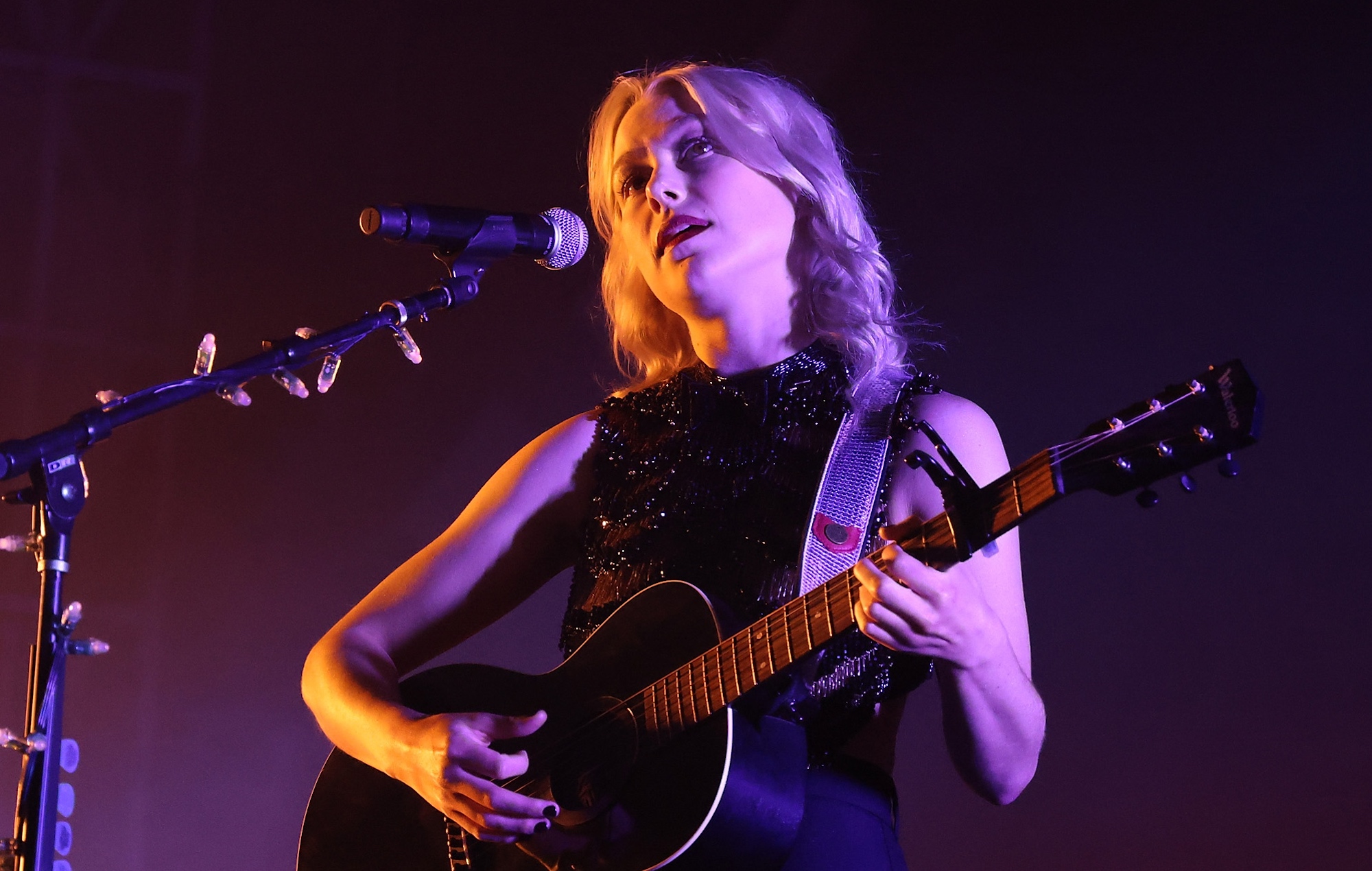 You are currently viewing Phoebe Bridgers sued for £2.8million by music producer alleging defamation