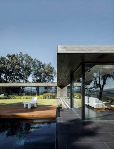 Read more about the article Cork Oak House by Hugo Pereira Arquitetos