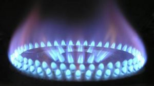 Read more about the article Natural gas price in Europe smashes historic high as EU debates limiting Russian imports