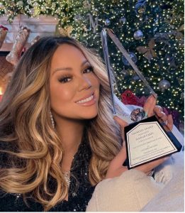 Read more about the article Mariah Carey’s “All I Want for Christmas is You” Makes History