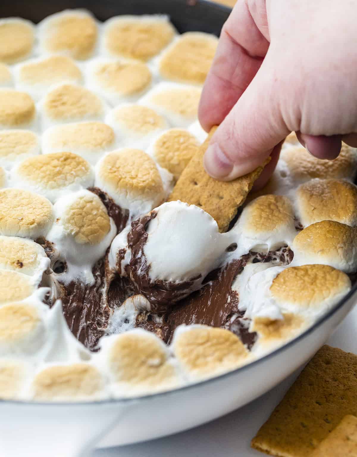 You are currently viewing S’mores Dip