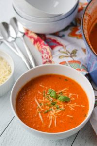 Read more about the article Creamy Tomato Basil Soup